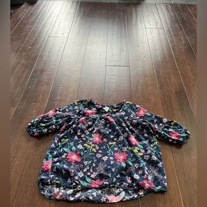 Old Navy Girls Flowy Floral Blouse Size 6-7